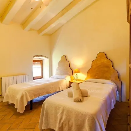 Mas Petit Country house La Bisbal d'Emporda